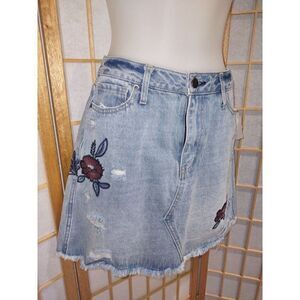 NWT Altar'd State Sz 29 Embroidered Jean Skirt